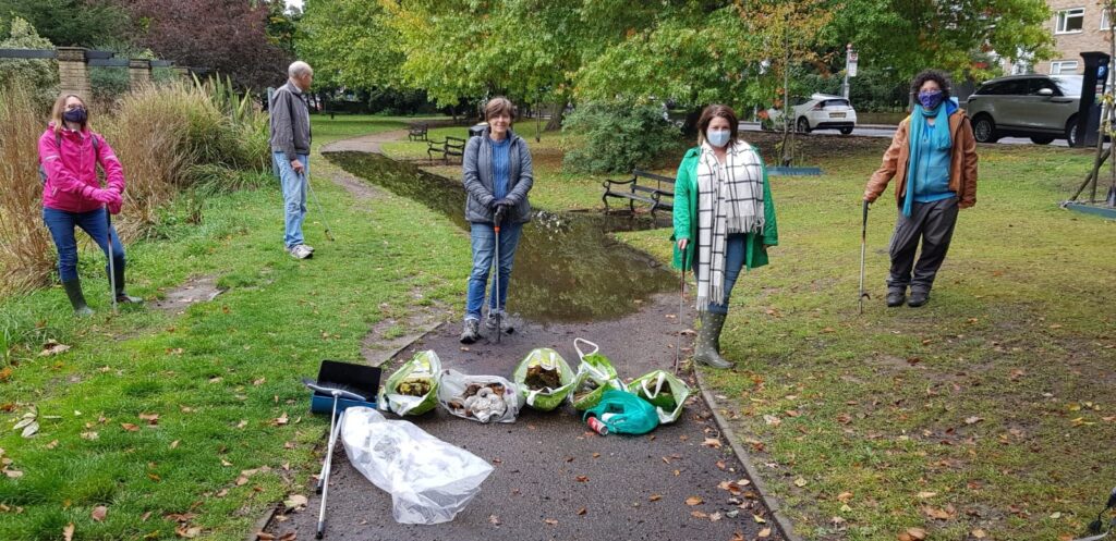 Kingston Green Party members collecting litter